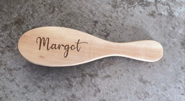 Personalised wooden hair brush